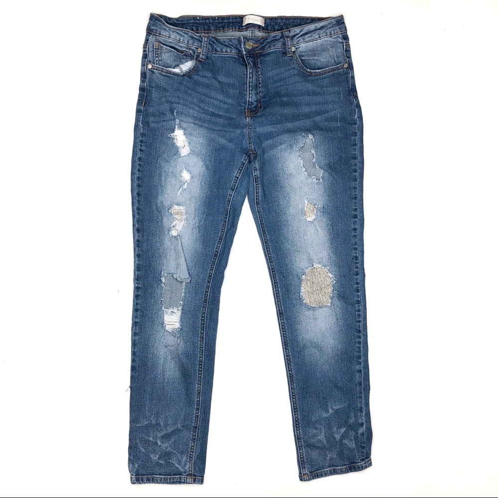 Distressed Boyfriend Jeans Size 30 High Rise Light Wash Casual Denim Relaxed Fit